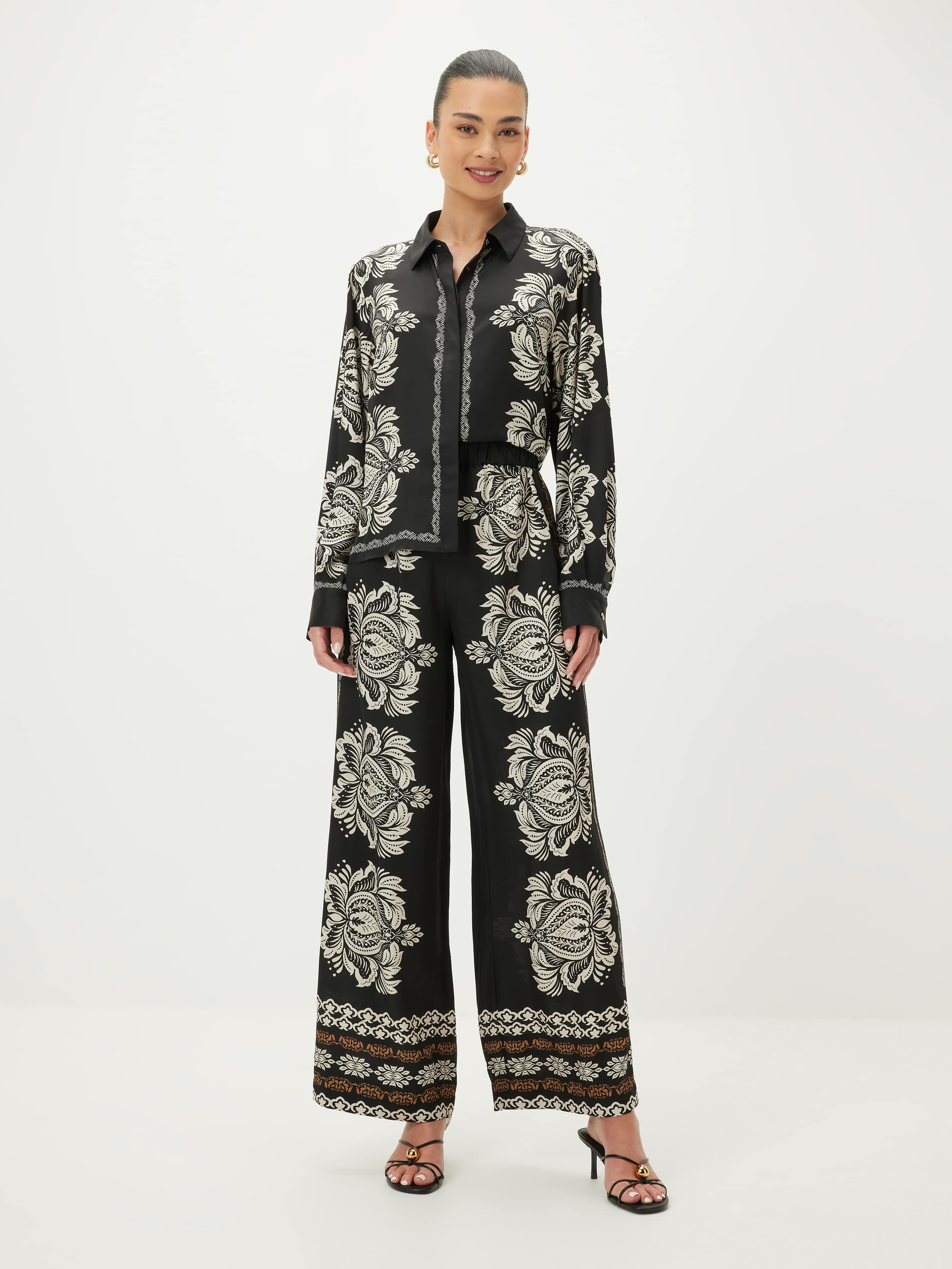Narla Printed Pant Set