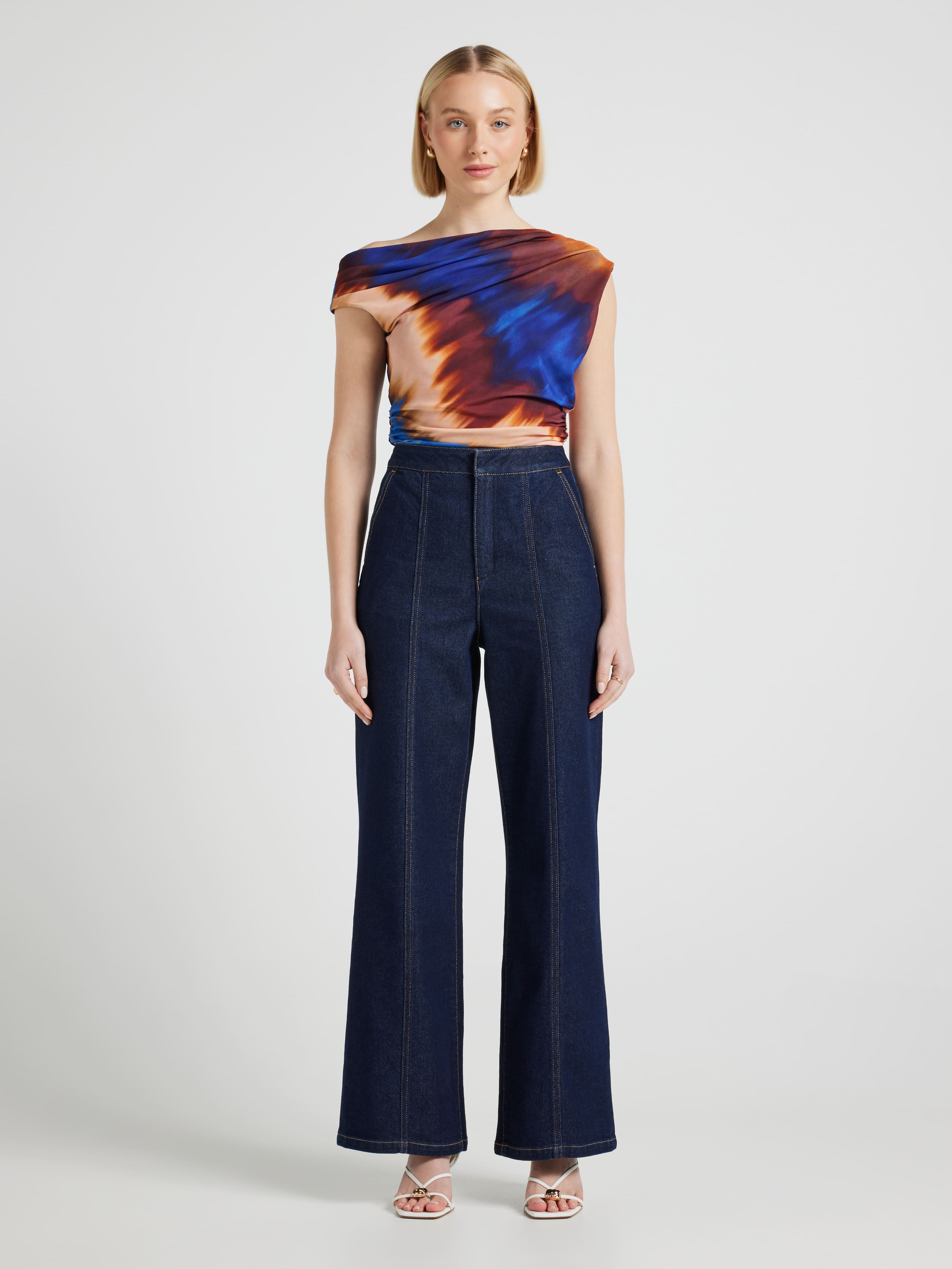 Walking Away Wide Leg Jean
