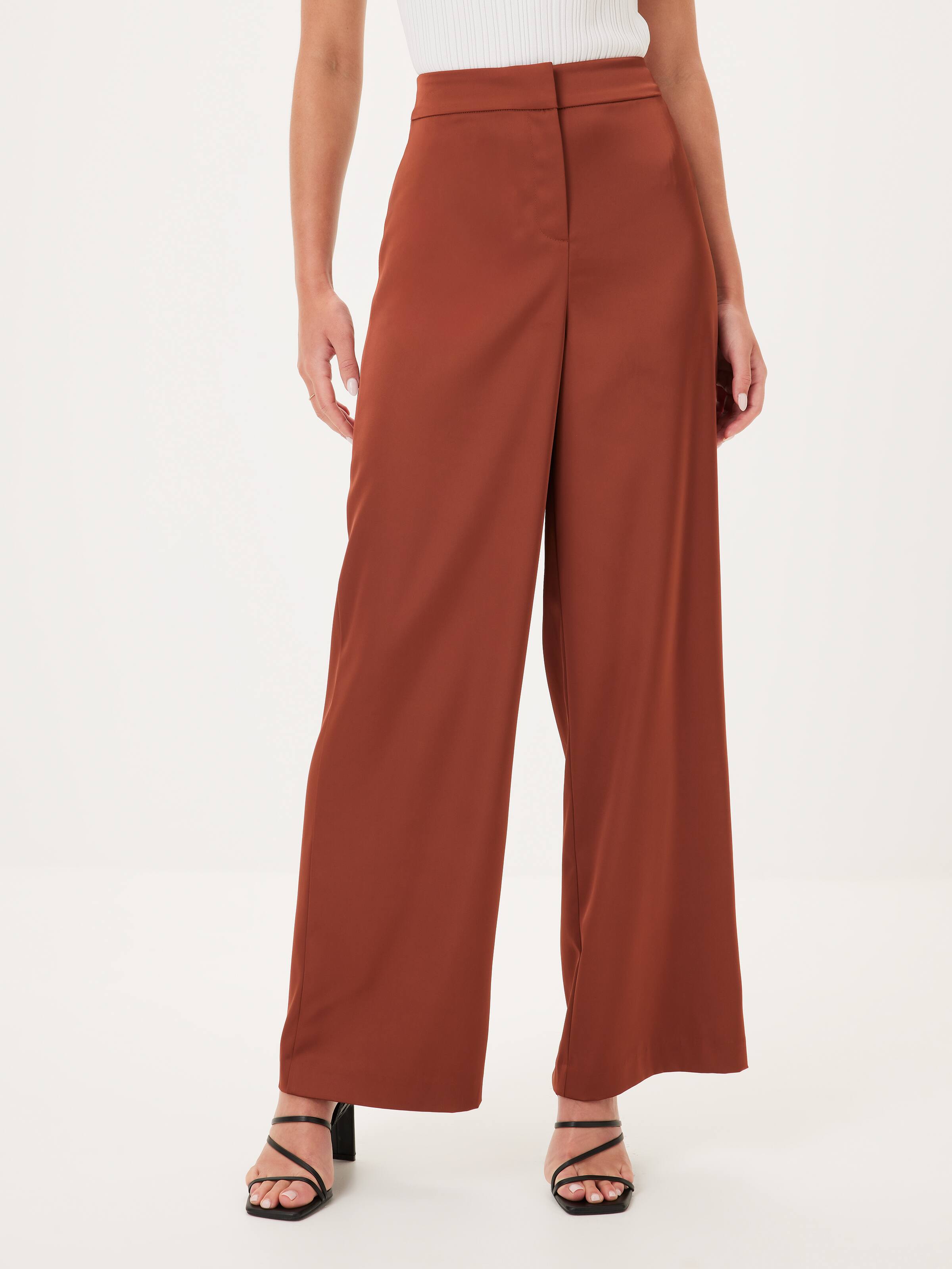 Love Triangle Satin Pant