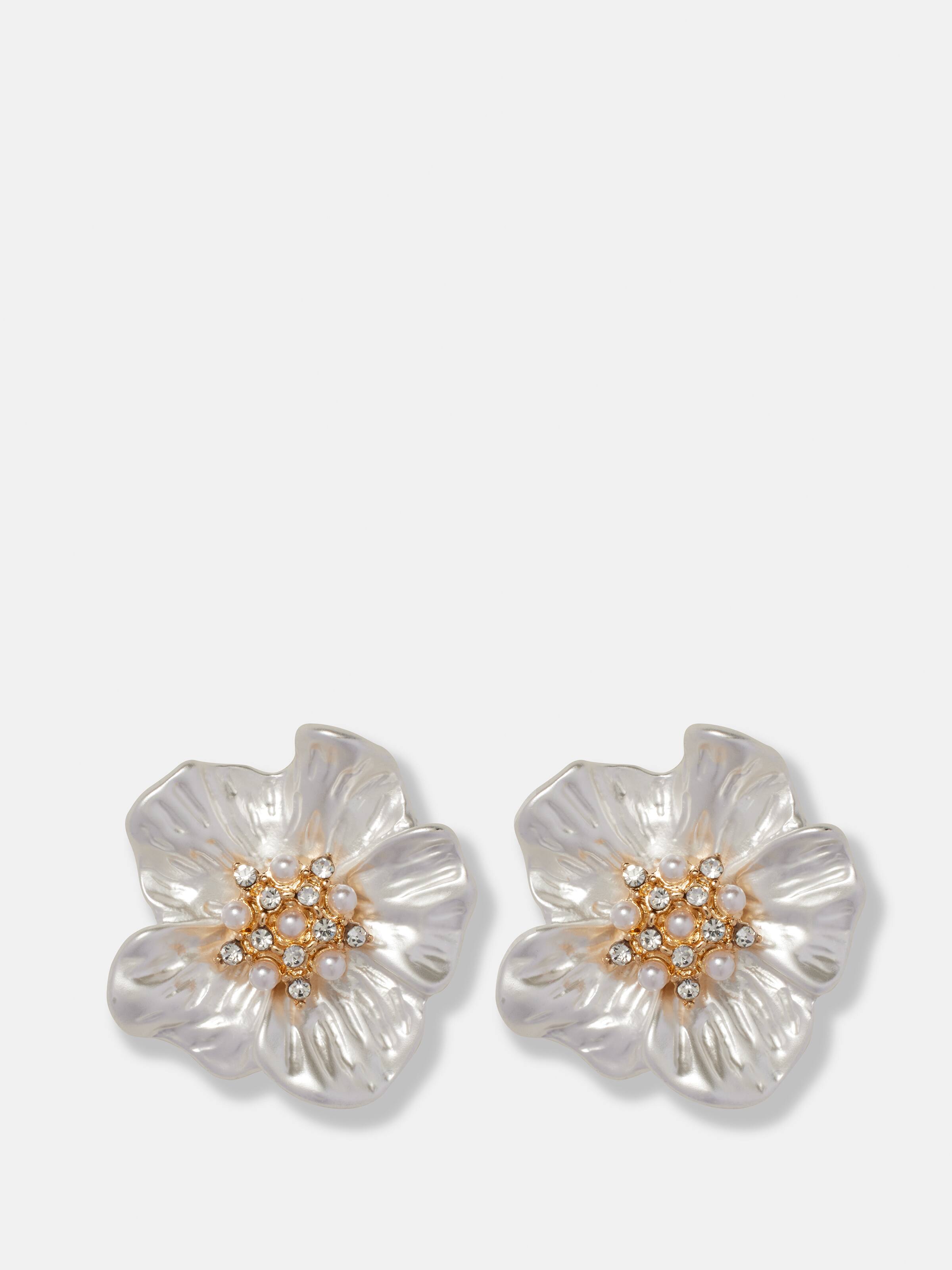 Katrina Pearl Floral Stud