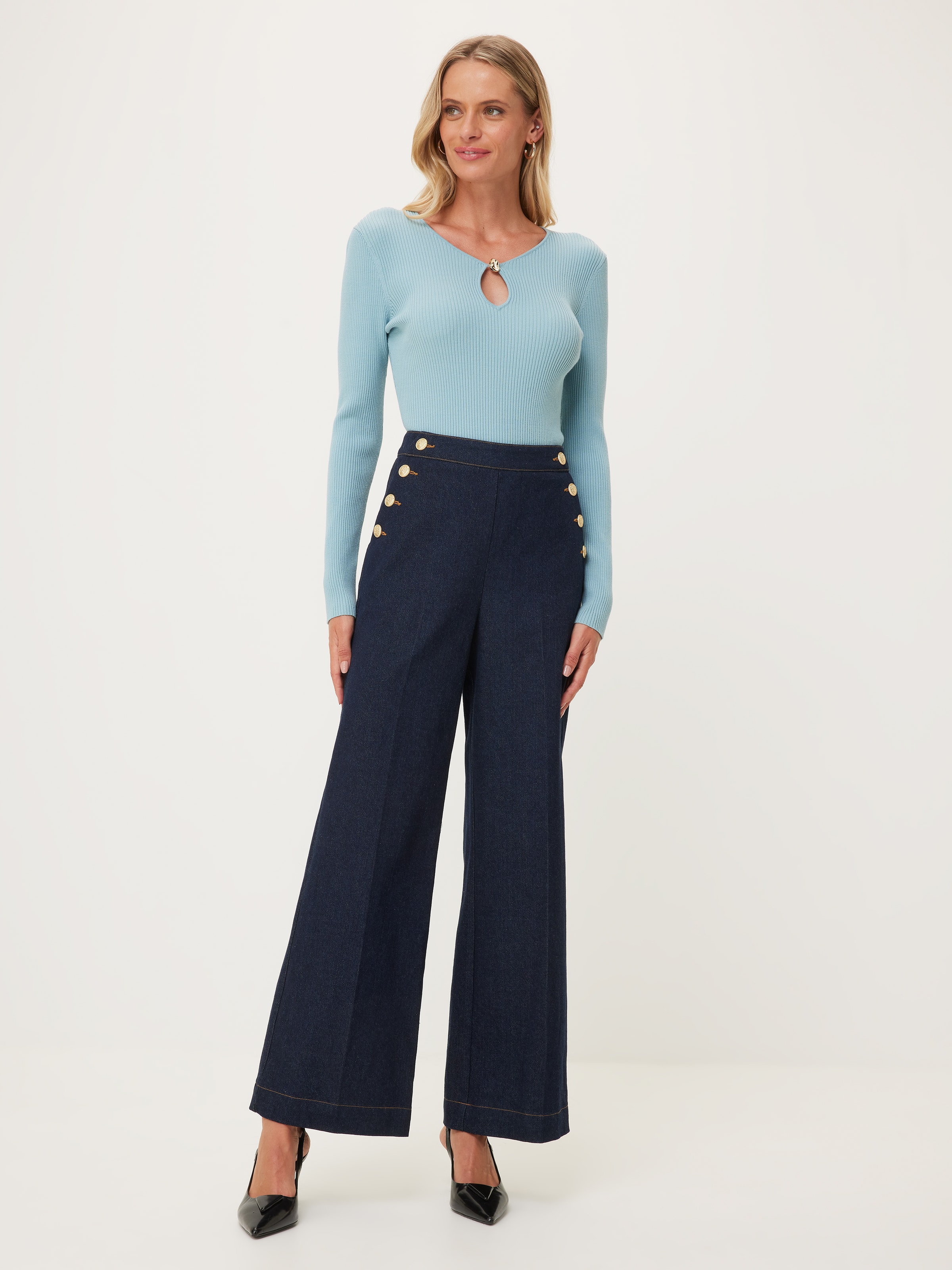 Susie Key Hole Milano Knit