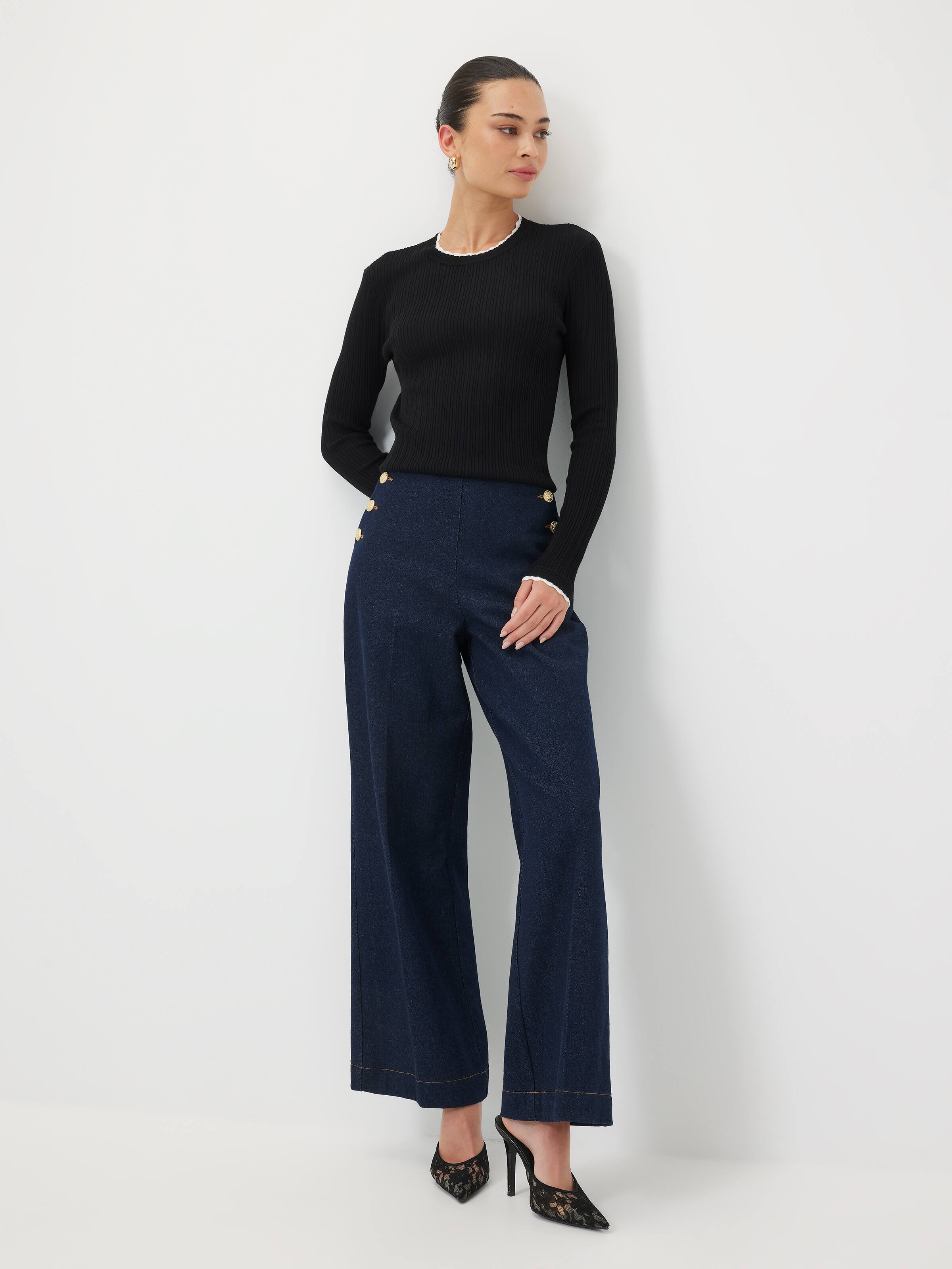 Lindsay Scallop Edge Knit