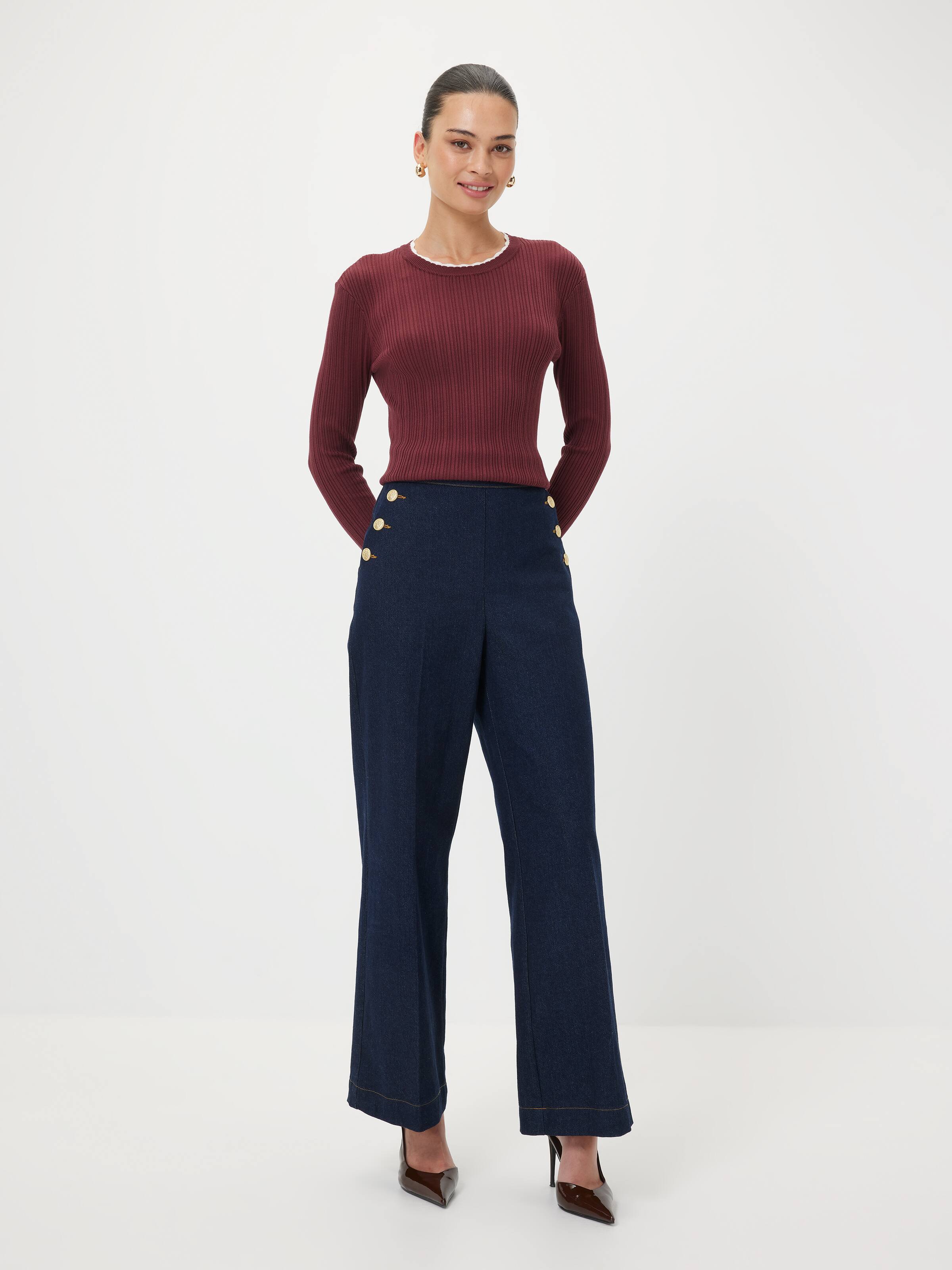 Lindsay Scallop Edge Knit