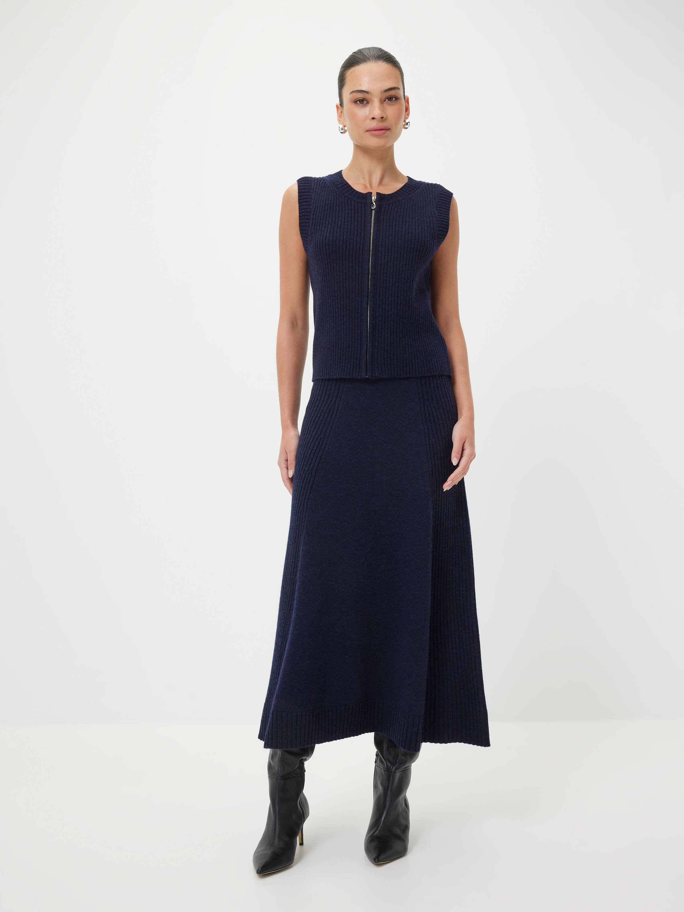 Liberty Ribbed Zip Through Vest