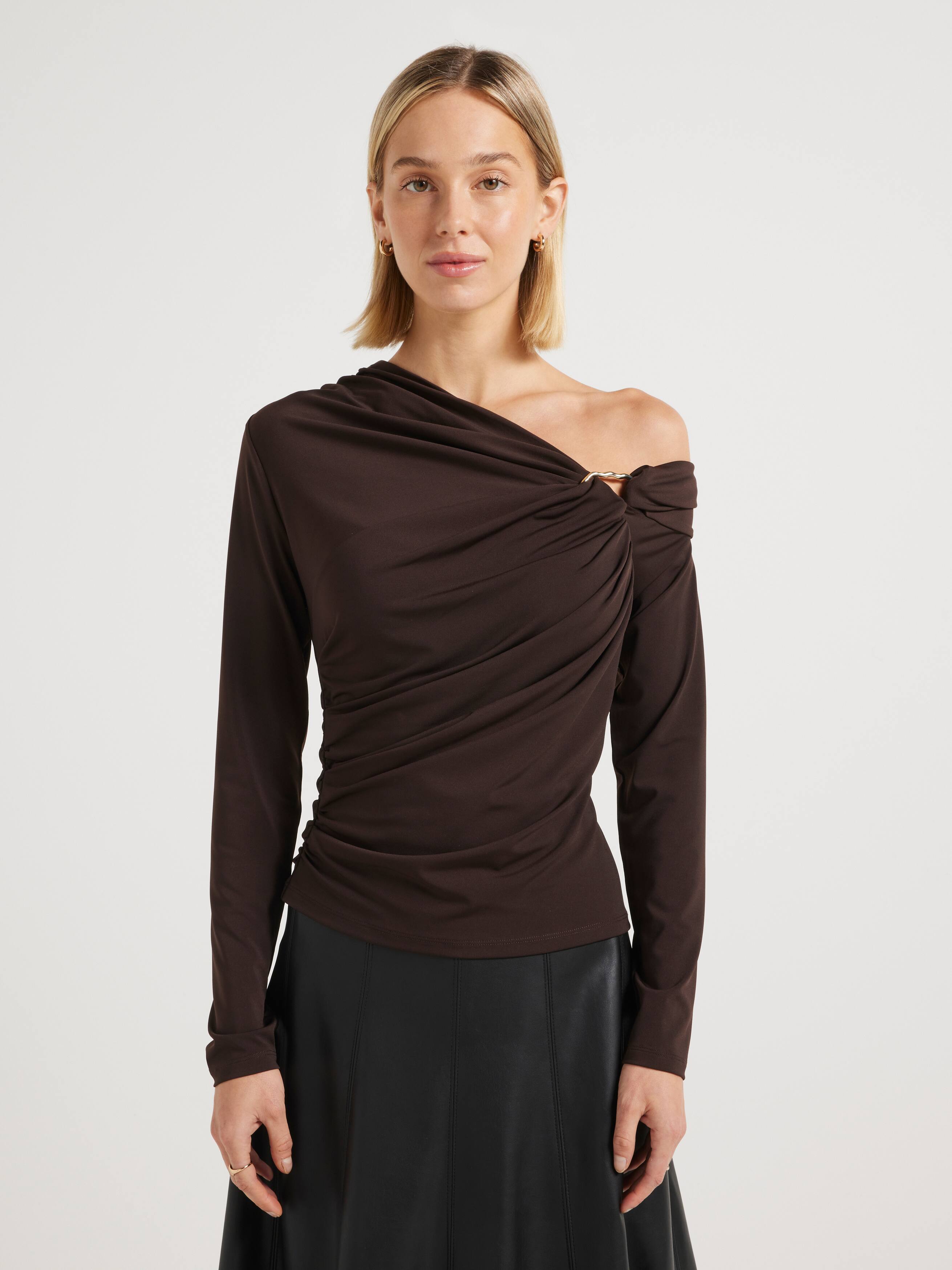 Codi Tipped Shoulder Knit Top