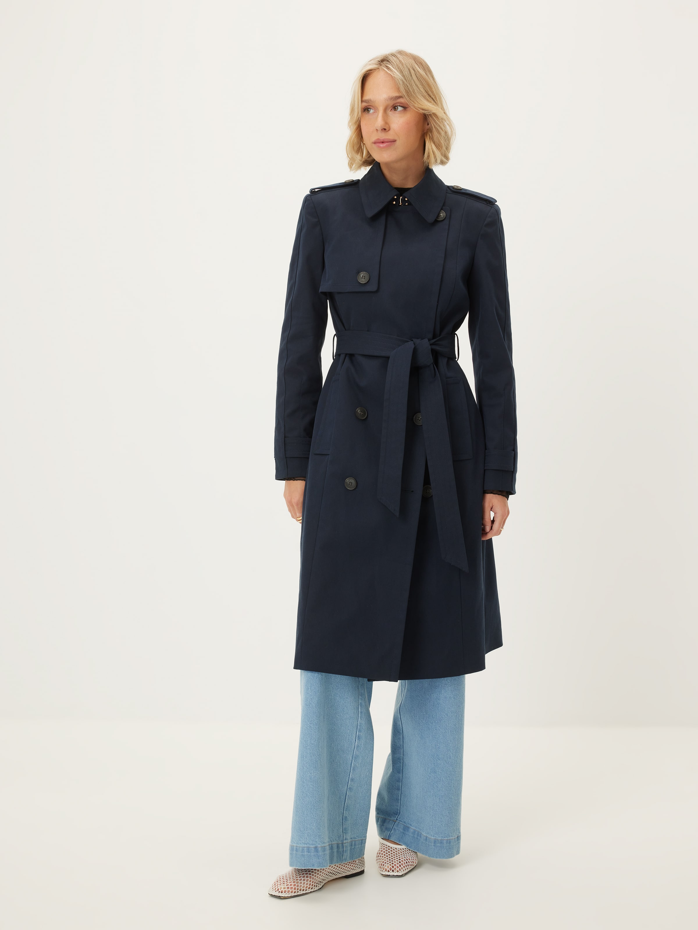 Kensington Structured Trench