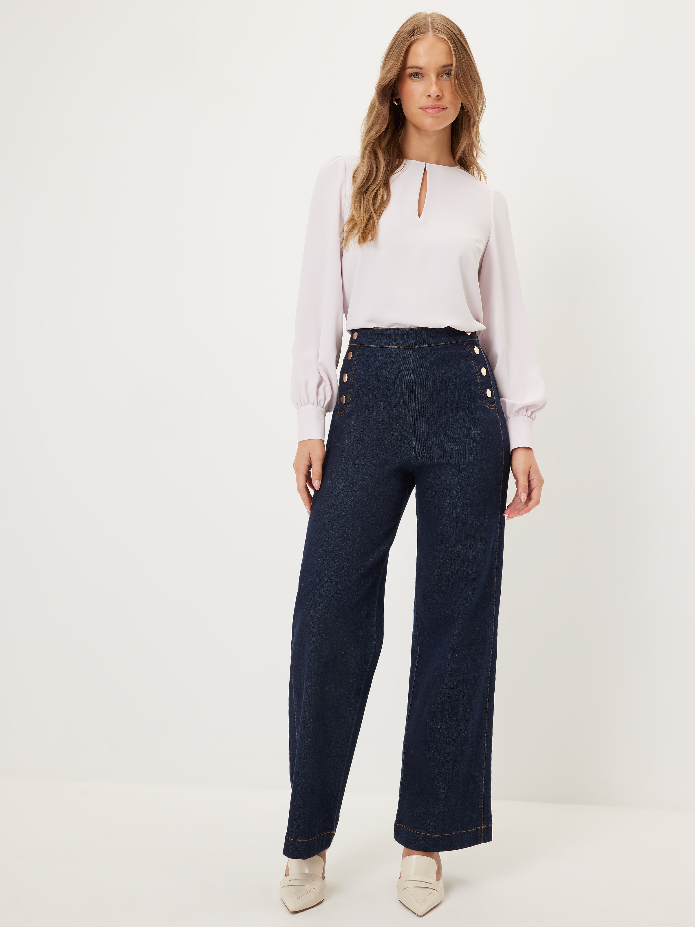 Seattle Long Sleeve Shell Top