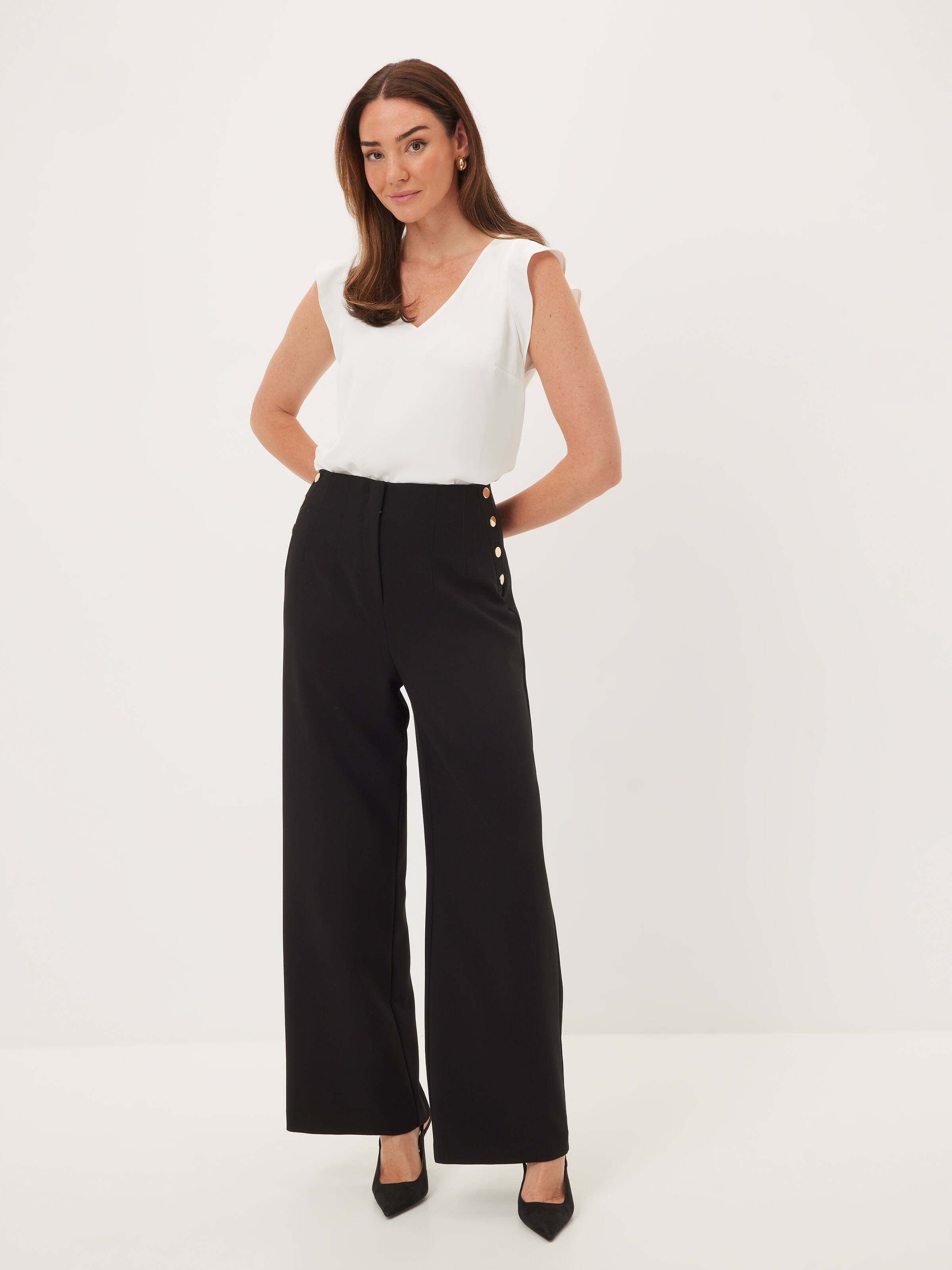 Carrie Core V-Neck Top