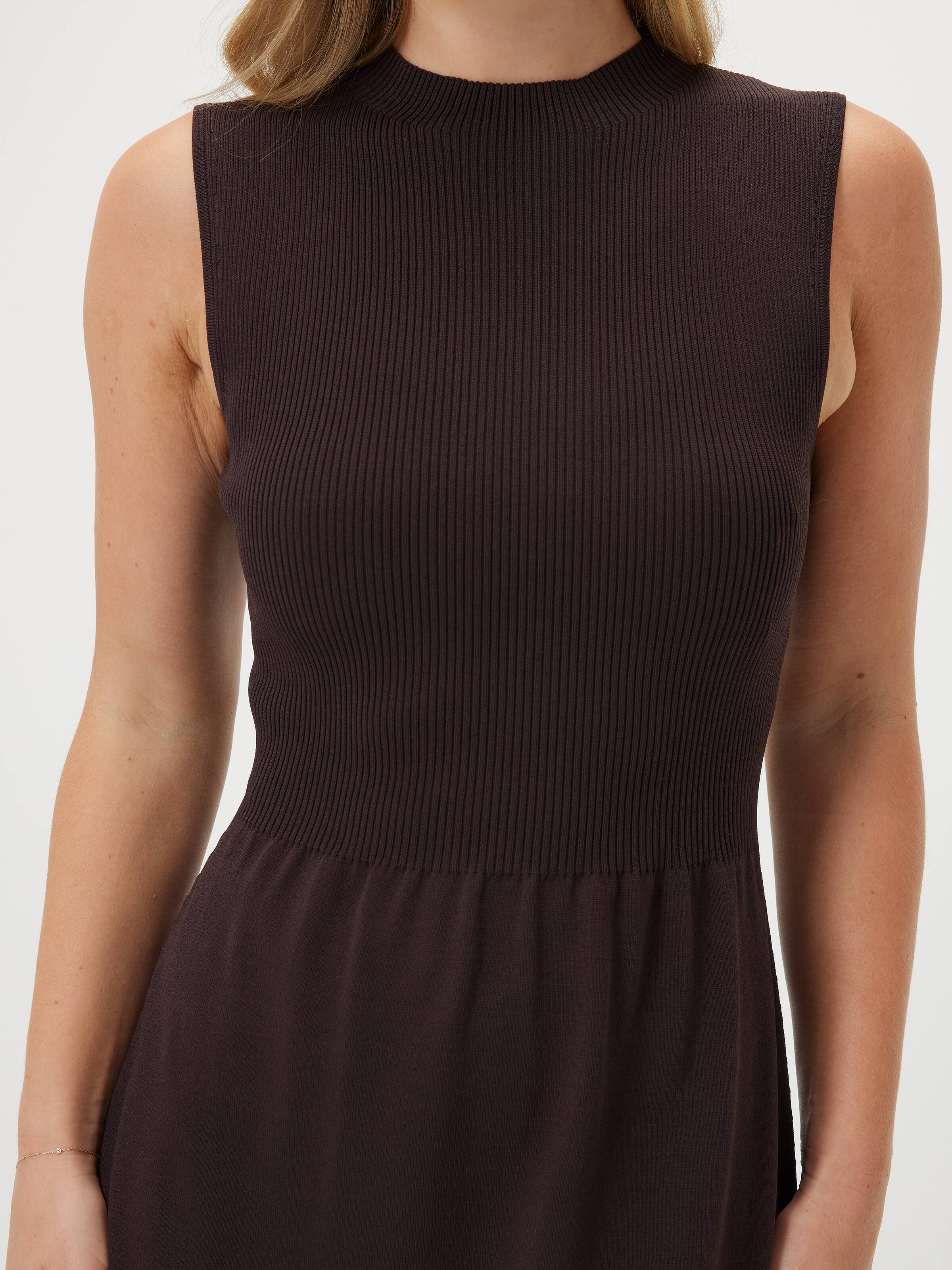Knit Dresses | Portmans Knit Dresses | Portmans