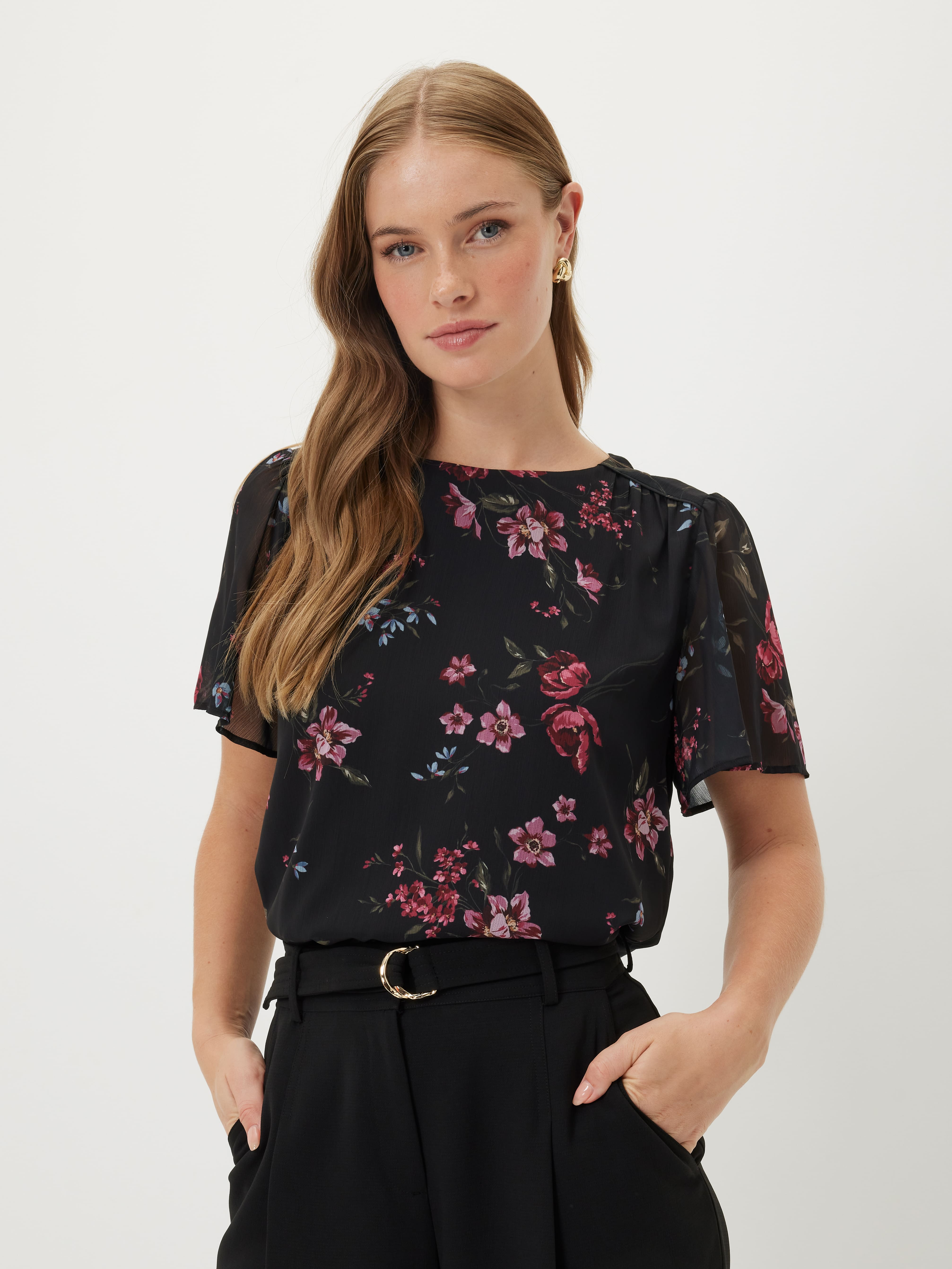 Kendall Shell Top                                                                                                               